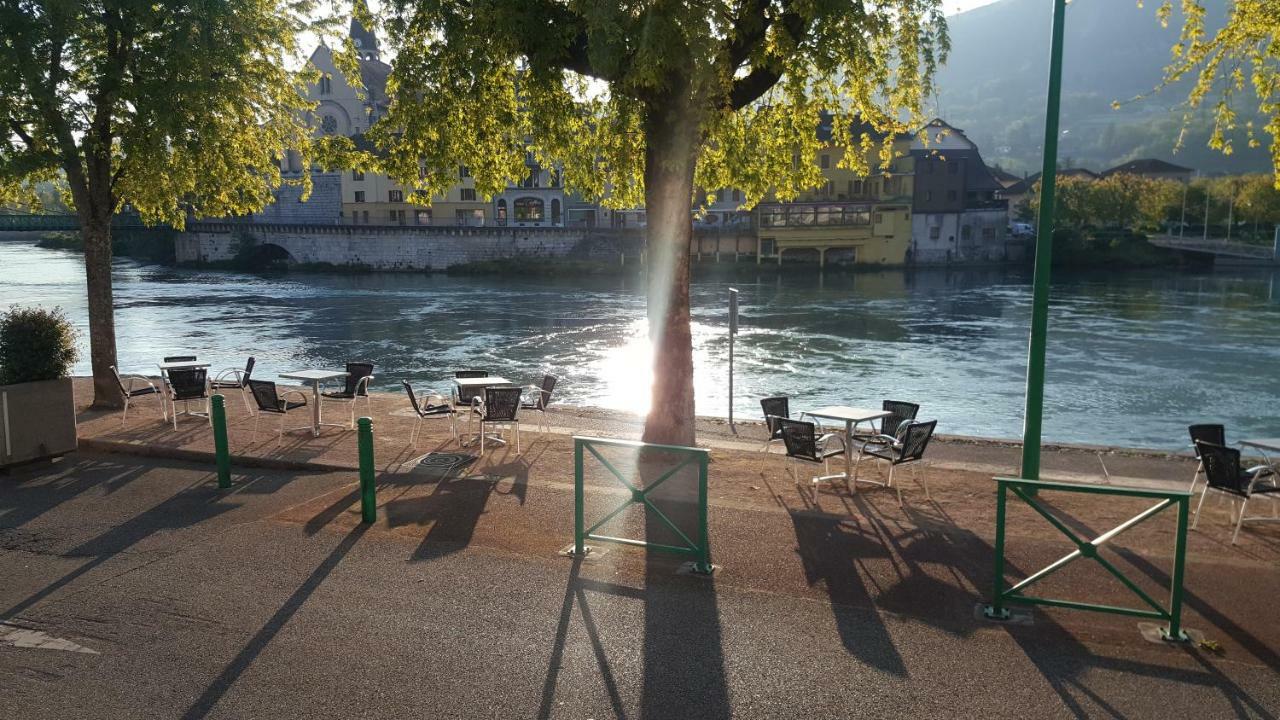 Hotel Du Rhone セセル エクステリア 写真