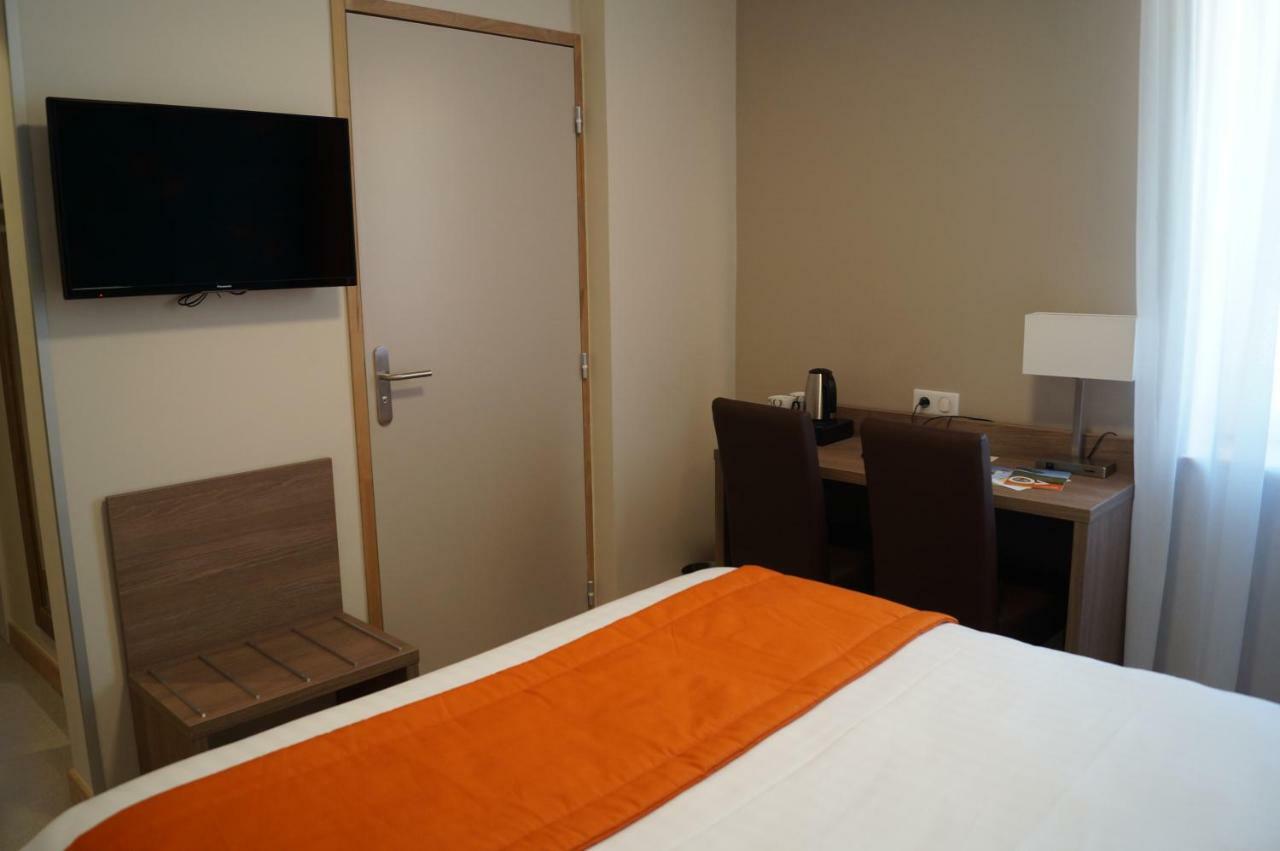 Hotel Du Rhone セセル エクステリア 写真